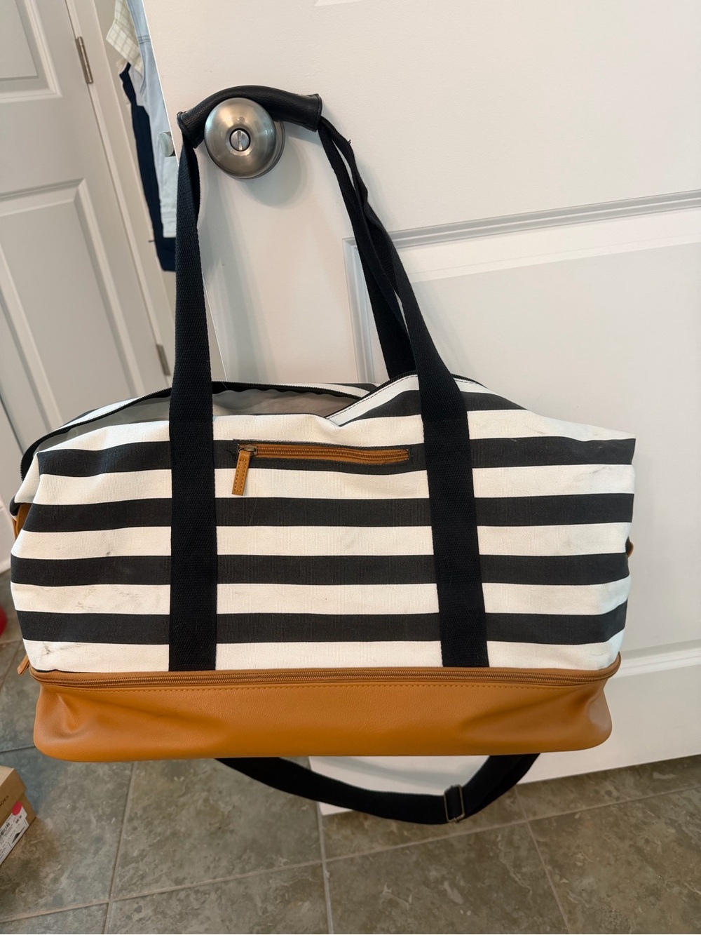 DSW Black and White Striped Duffel with Brown Trim